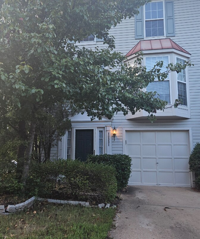 Primary Photo - 10331 Gent Ct