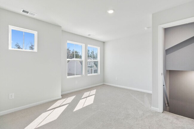 Foto del edificio - 173 Hoffman Townhome