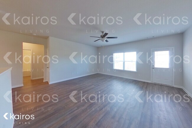 Foto del edificio - 3494 Bridgewood Dr