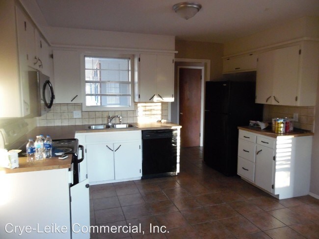 Building Photo - 3 br, 2 bath House - 500 S Dixieland Dr