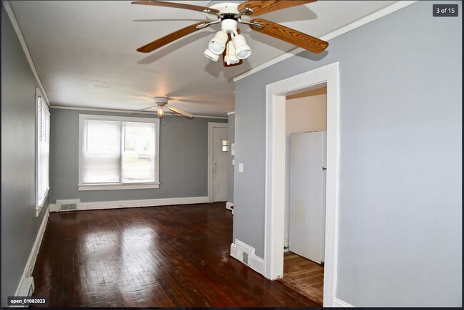 Foto del edificio - 614 N Ellis St