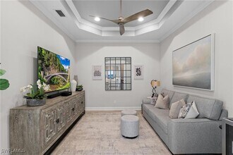 Building Photo - 9642 Montelanico Loop