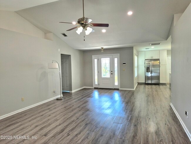 Building Photo - 11147 Bugatti Ct