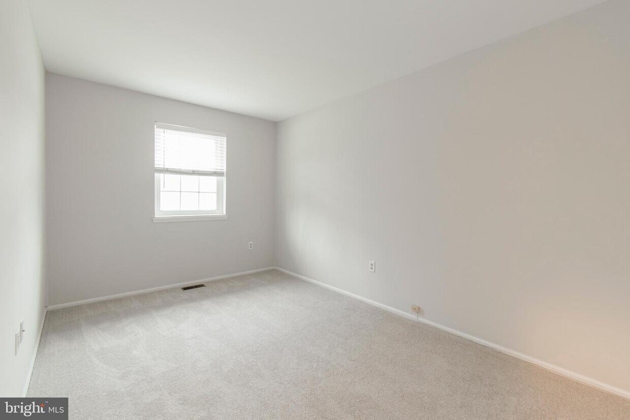 Primary Photo - 29 Zummo Way