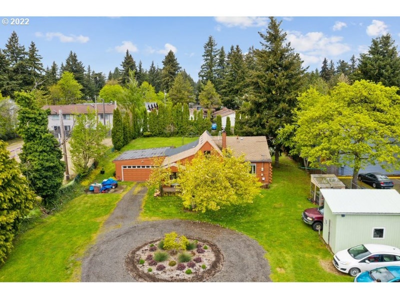 Foto principal - 17609 SE Stark St