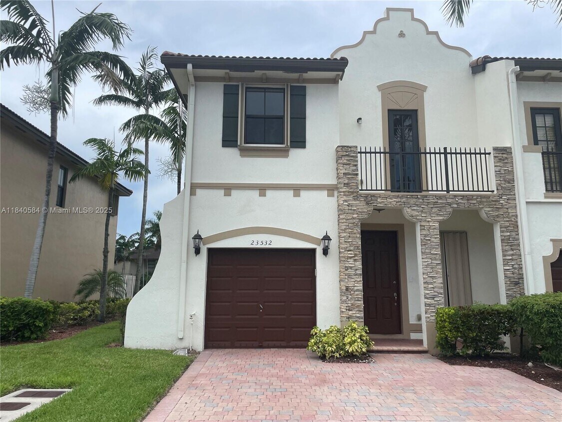 Foto principal - 23532 SW 113 Passage