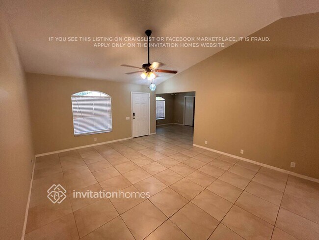 Foto del edificio - 7348 Linden Ln