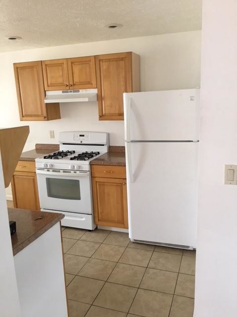 Foto principal - 346 W 7th Ave