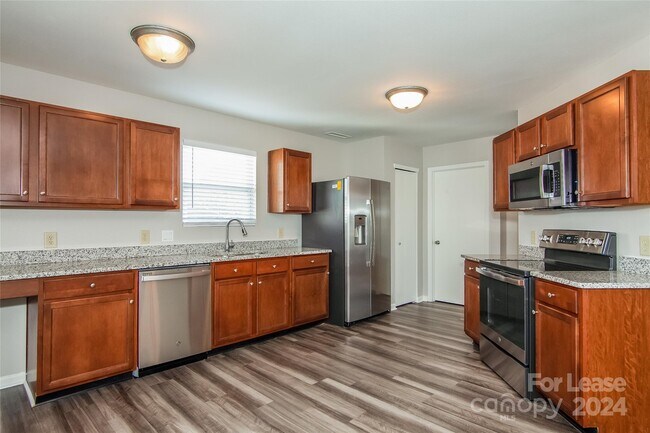 Building Photo - 4523 Stone Mountain Dr