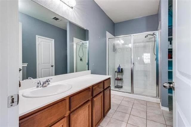 Foto del edificio - 3330 Emerson Rd