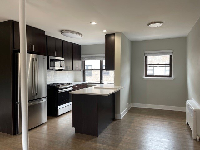 Foto del edificio - 605 Sheridan Square