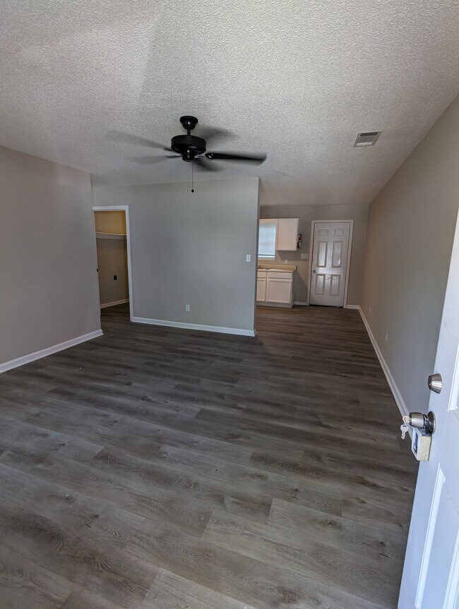 Foto del edificio - 5115 /5117 Avery St SW