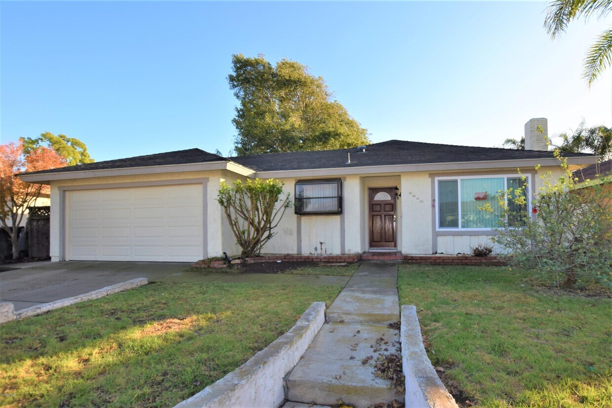 Primary Photo - 2940 Taffrail Ln