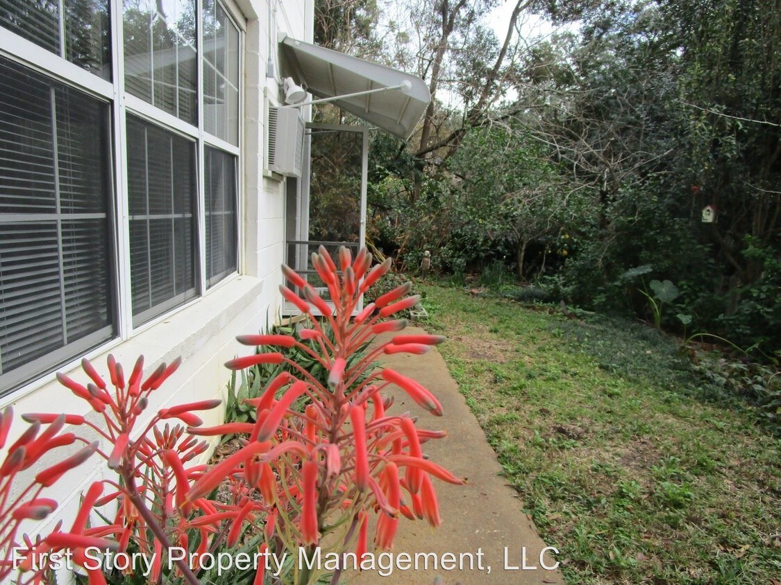 Primary Photo - 2 br, 1 bath House - 1729-A N. Meridian Road