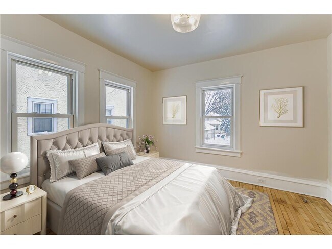 Foto del edificio - 3507 N Newton Ave