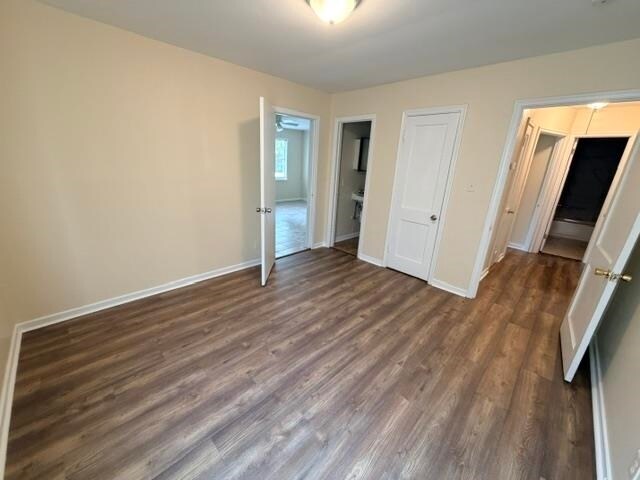 Foto del edificio - 1723 Russwood Rd