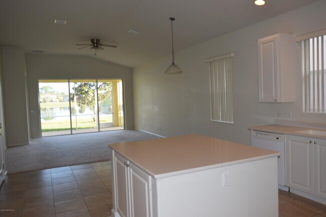 Foto del edificio - 1783 Dittmer Cir SE