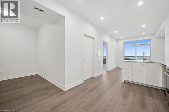 Photo du bâtiment - 25 Wellington St S