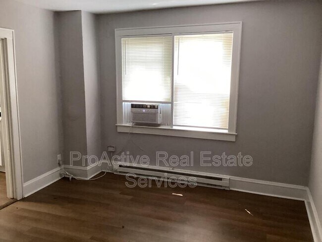 Foto del edificio - 1201 Tallwood St