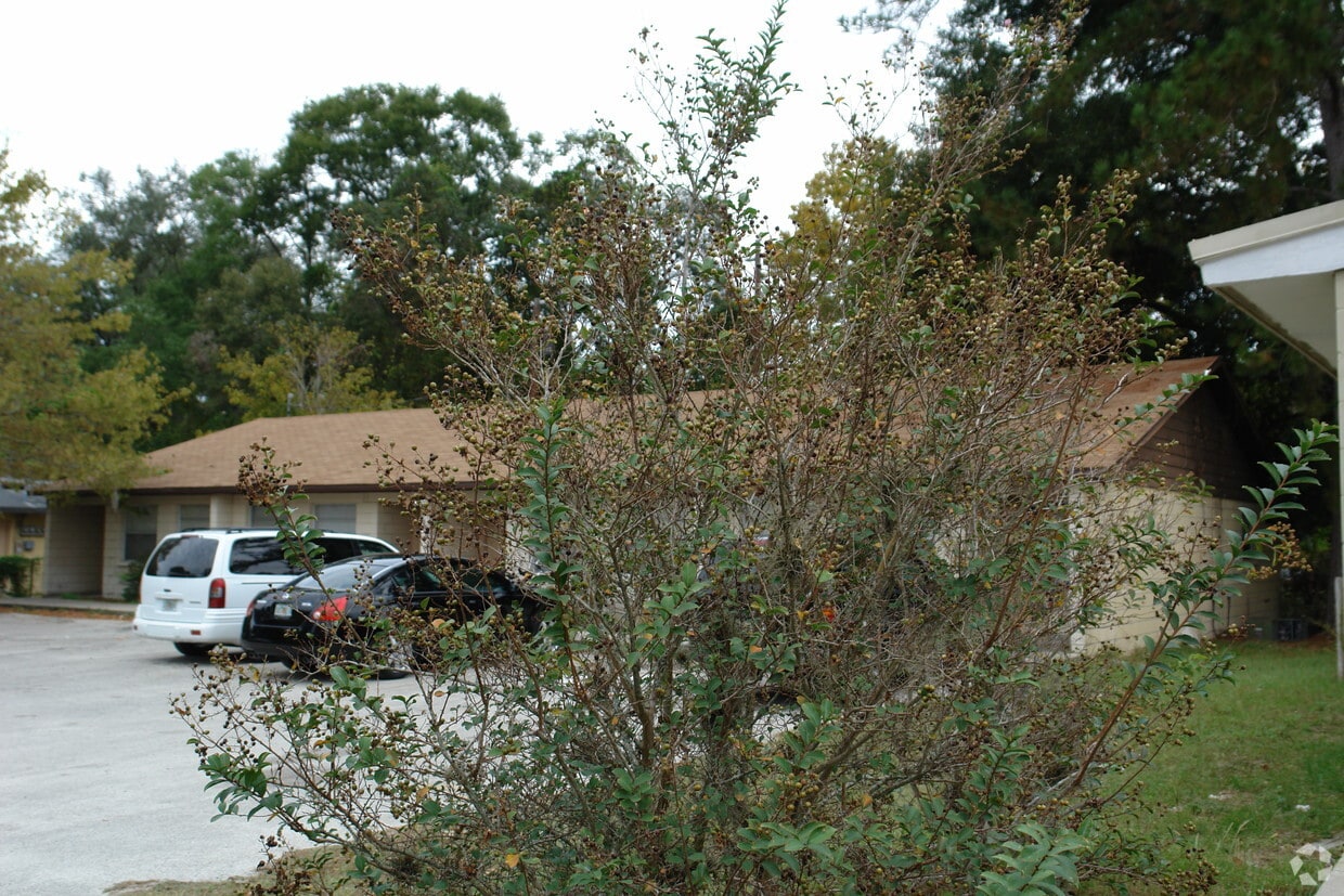 Building Photo - 3466 SW 24th Ave