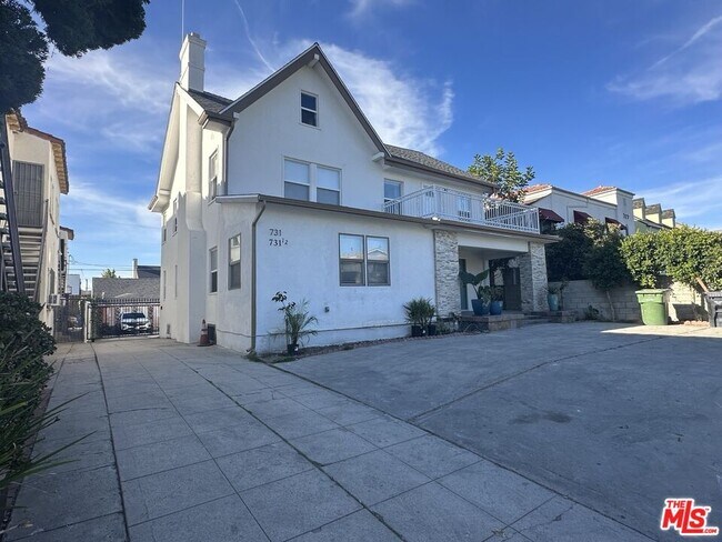 Building Photo - 731 Crenshaw Blvd