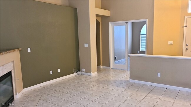 Building Photo - 1712 Matador Way