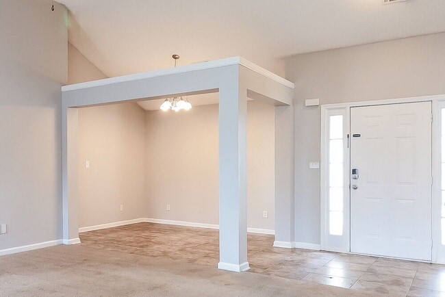 Foto del edificio - 4935 River Overlook Way