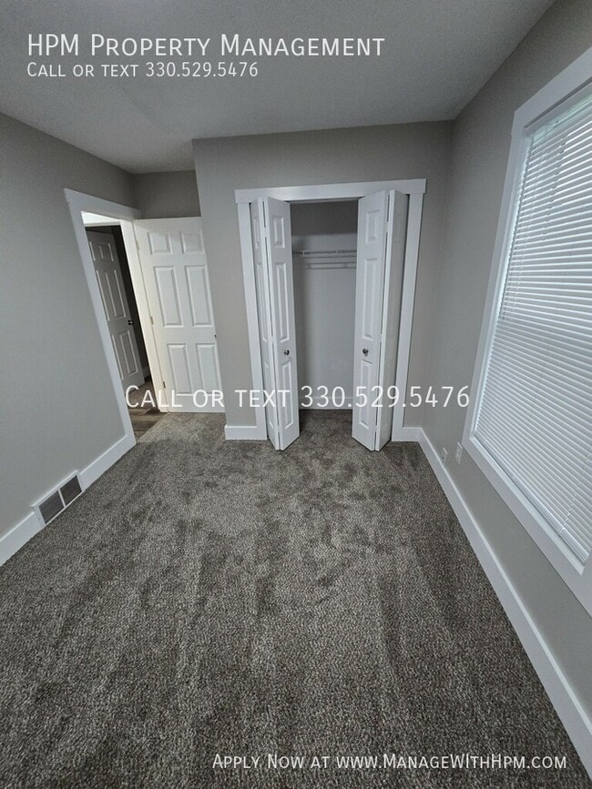 Building Photo - 2497 Zircon St NE