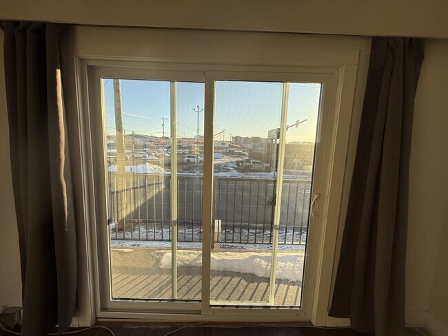 Photo du bâtiment - 1500 Dogwood St