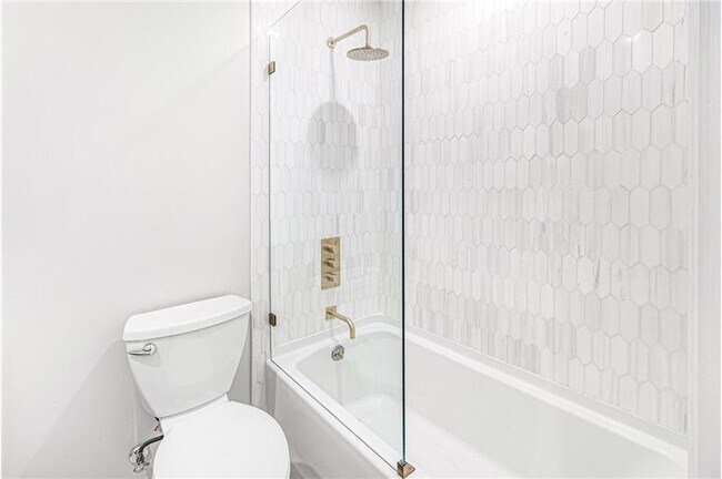 Foto del edificio - 2798 NE 2nd Ave