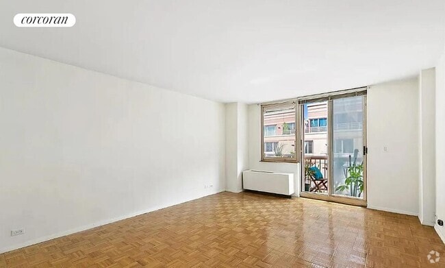 Building Photo - 350 W 50th St