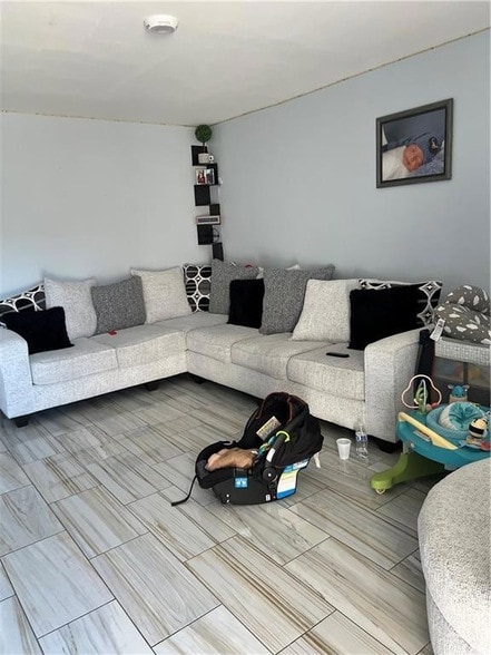 Foto del edificio - 3709 Stefano St