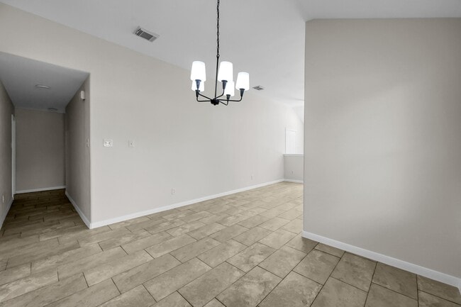 Building Photo - 10486 Twin Circles Dr