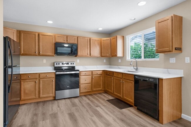 Foto del edificio - 17624 Quarry Way
