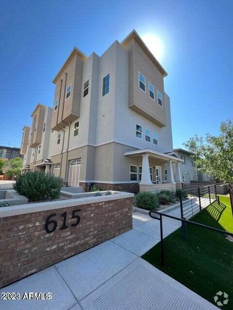 Building Photo - 615 N 6th Ave