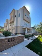 Building Photo - 615 N 6th Ave