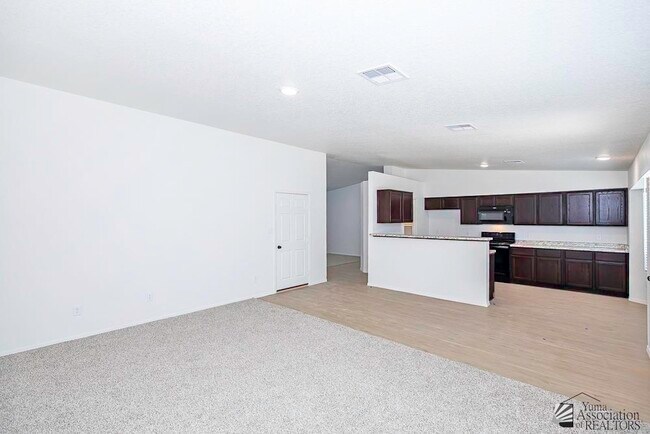 Foto del edificio - 4305 S Buckthorn Dr