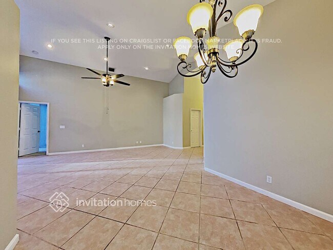 Foto del edificio - 1160 NW 185th Ave