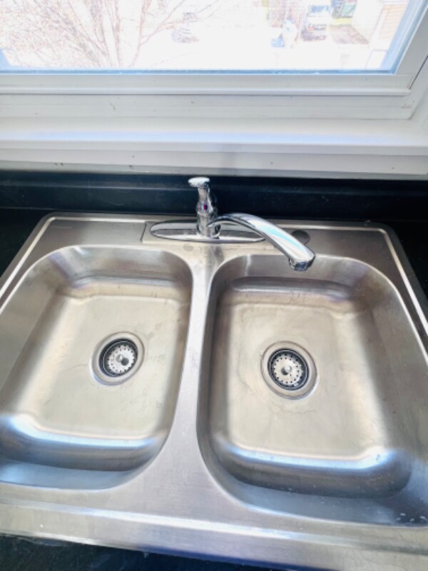 Foto del edificio - 5866 N 61st St