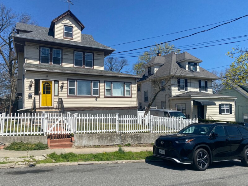 137 Chauncey Ave Unit 2, New Rochelle, NY 10801 Room for Rent in New