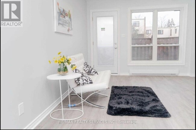 Building Photo - 1100 Oxford St