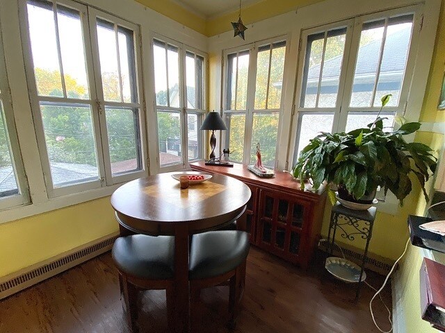 sun room in the back - 915 Augusta St