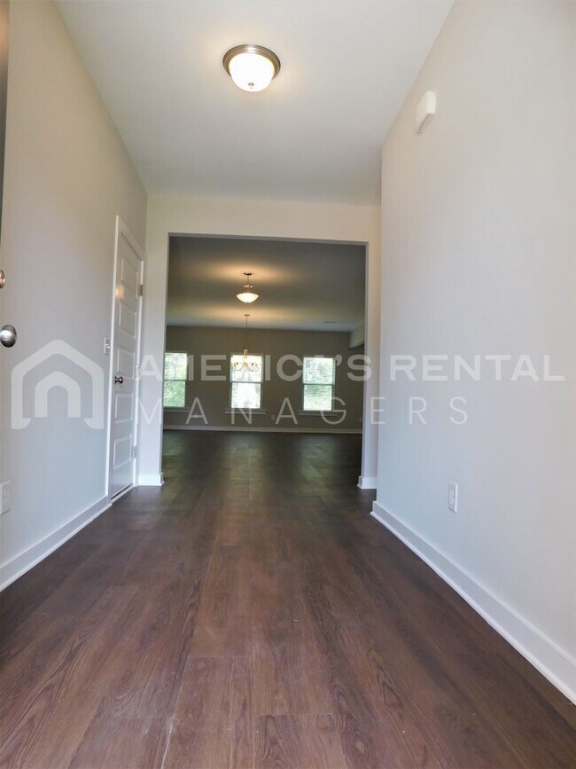 Building Photo - Home for  Rent in Brookwood, AL....Availab...
