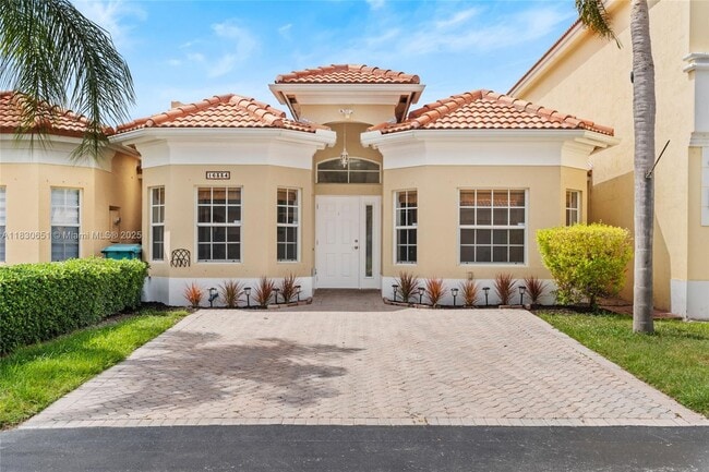 Photo - 16334 SW 103rd St House