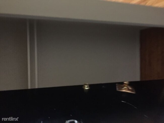 Foto del edificio - 1 br, 1 bath Apartment - 3900 W Northern Pkwy