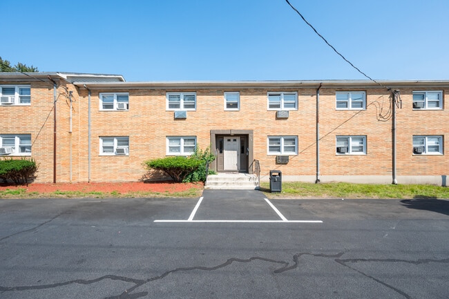 Building Photo - 38 Deerfield Ct