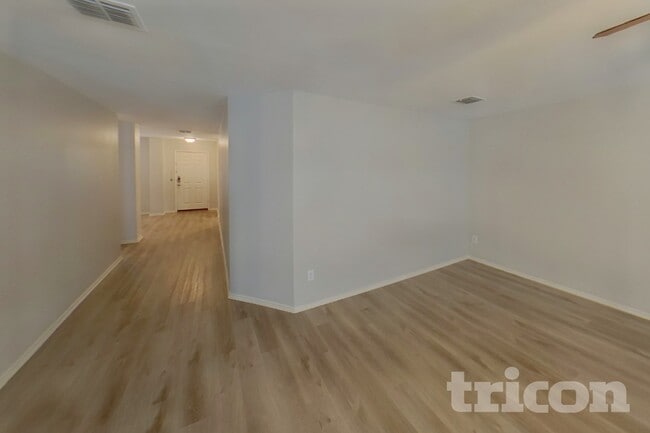 Building Photo - 2749 Ingram Cir