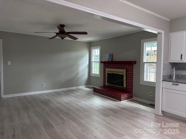 Building Photo - 10731 Osprey Dr