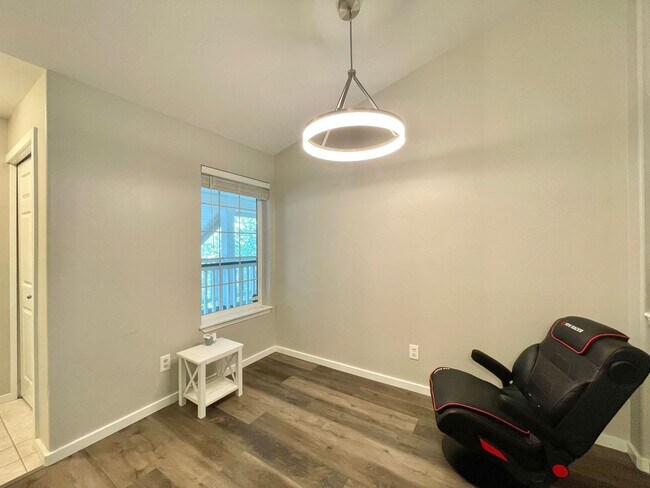 Foto del edificio - Great Condo For Rent