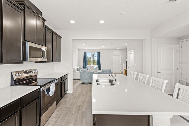 Building Photo - 12112 Plumpton Dr